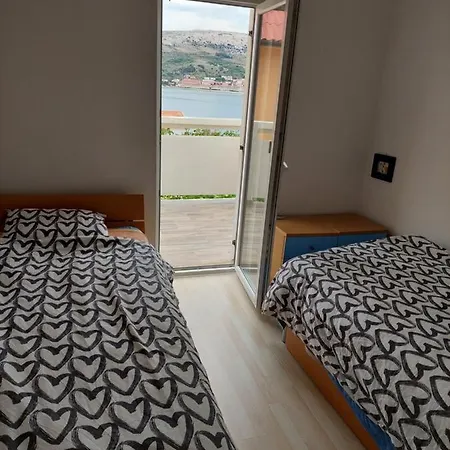 Maximus House *
